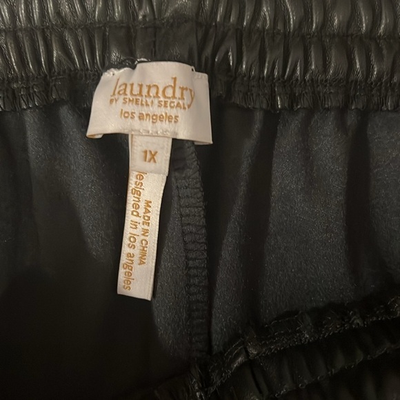 Laundry By Shelli Segal Faux Leather Drawstring  Pants​​​ - Picture 6 of 13